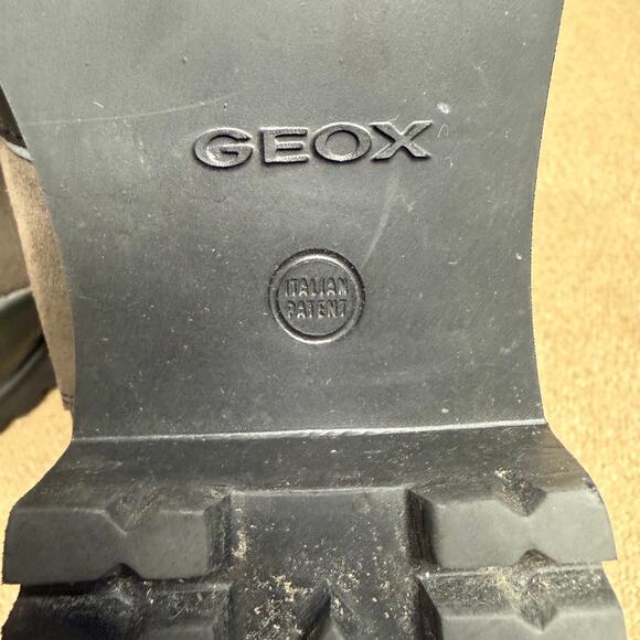 Geox Olive Green Suede & Leather Brogue Oxford Ankle Boots Size 41 US 10.5 - Picture 10 of 10